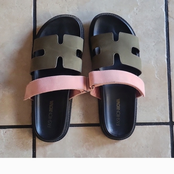 FN slides - Picture 6 of 6